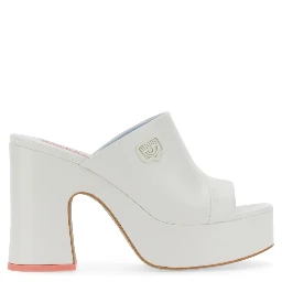 EYELIKE SANDAL