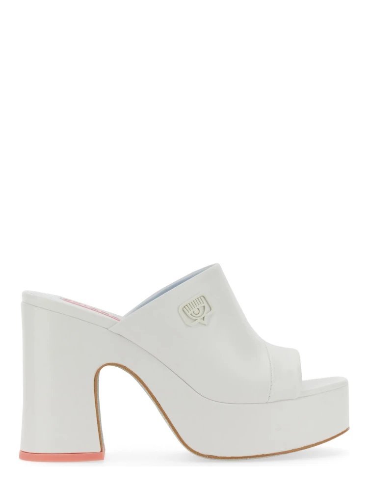 EYELIKE SANDAL