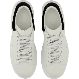 OVERSIZED SNEAKER