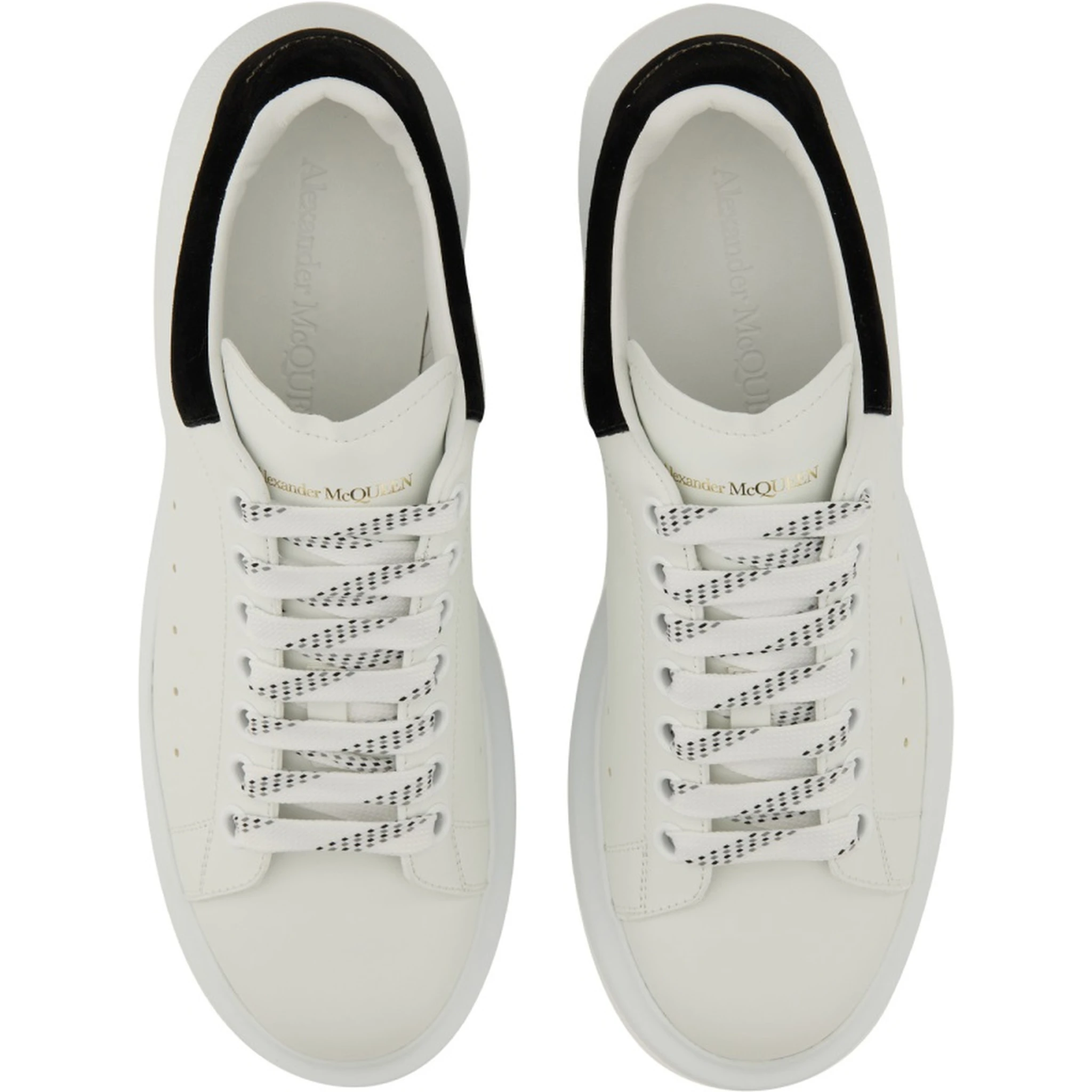 OVERSIZED SNEAKER