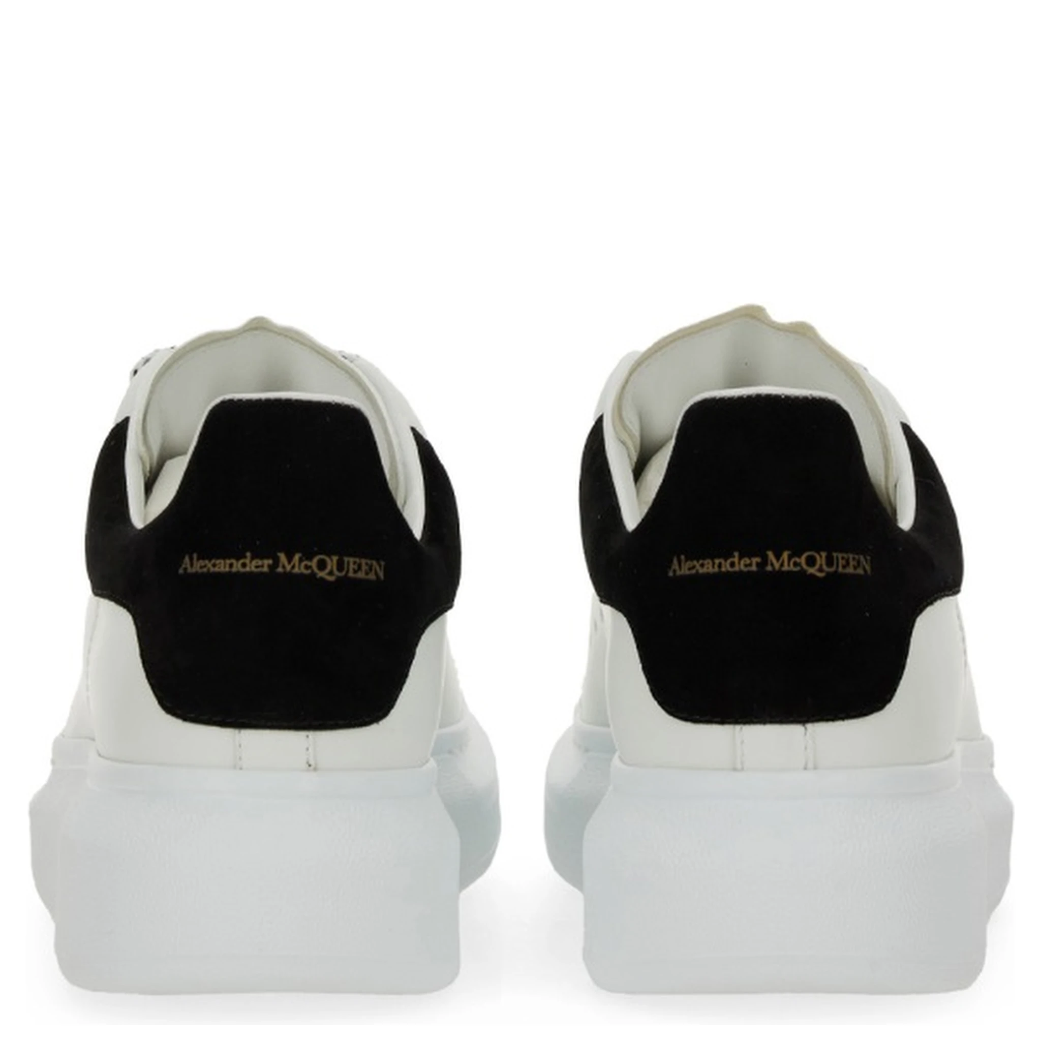 OVERSIZED SNEAKER