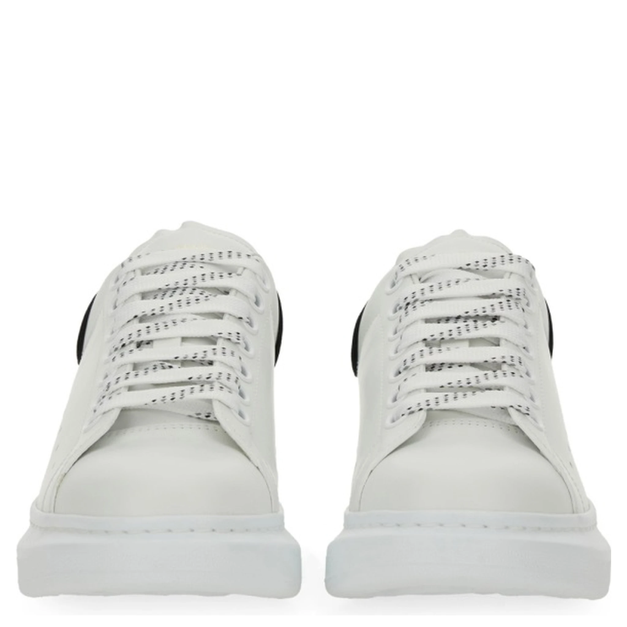 OVERSIZED SNEAKER