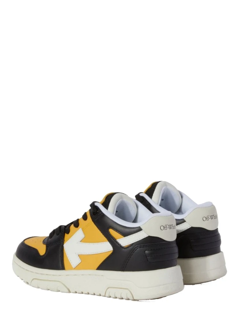 SNEAKER