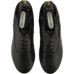 LACE-UP SLIPPER