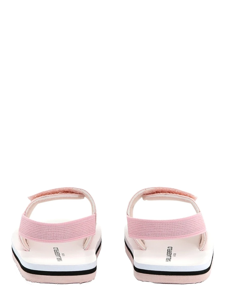 SANDALS alternative