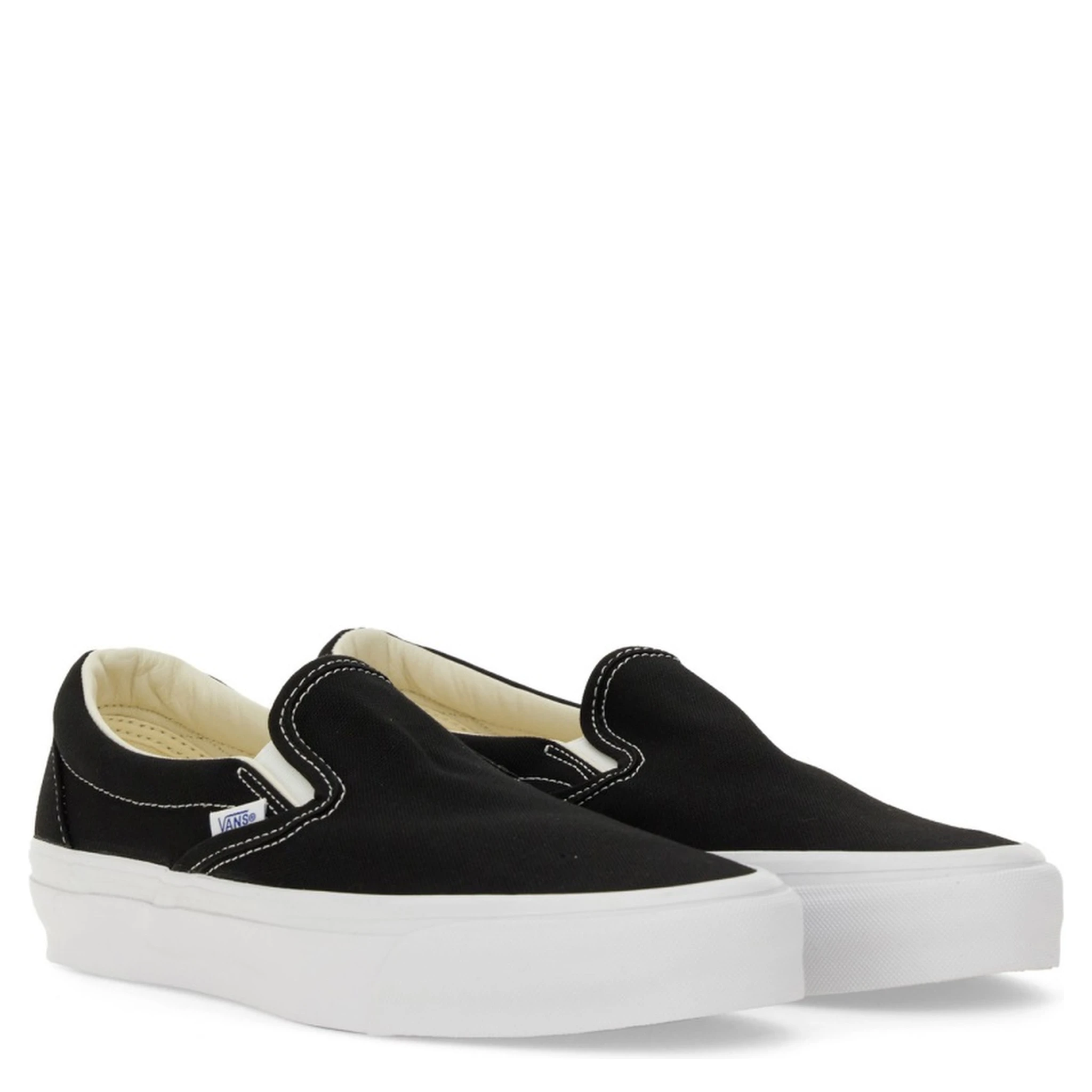 "SLIP-ON PREMIUM 98" SNEAKER
