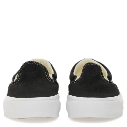 "SLIP-ON PREMIUM 98" SNEAKER