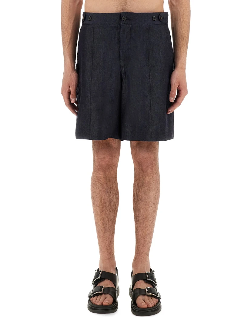 SHORT IN DENIM