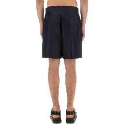 SHORT IN DENIM