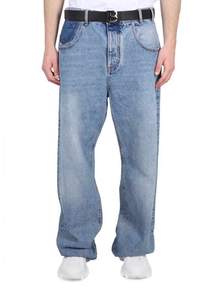 LOOSE FIT JEANS
