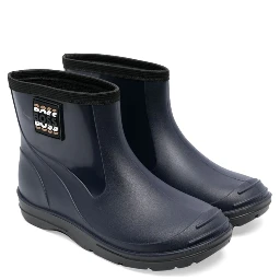 rain boots
