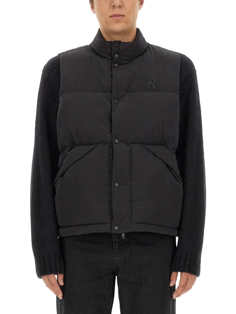 NYLON VEST.