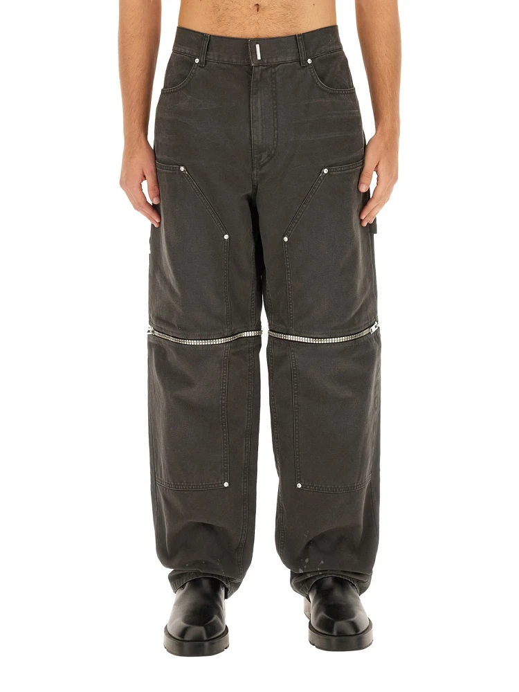 JEANS WITH ZIP