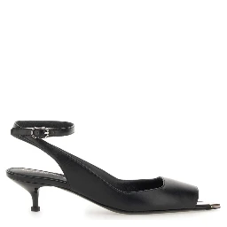 PUNK SANDAL.