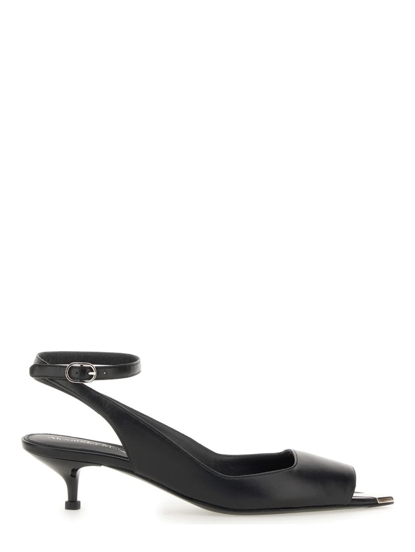PUNK SANDAL.