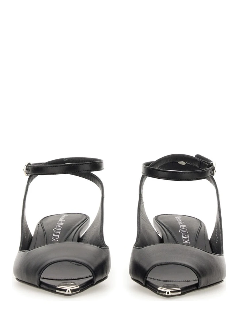 PUNK SANDAL.