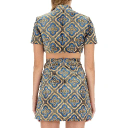 TOP CROPPED