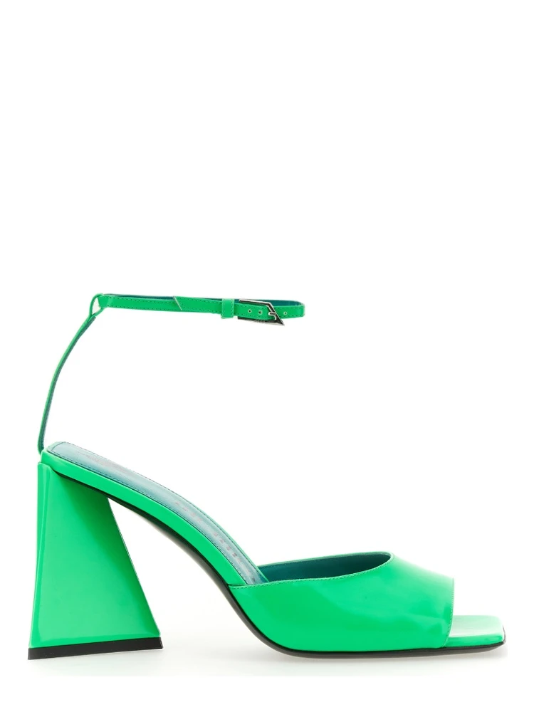 PIPER SANDAL.