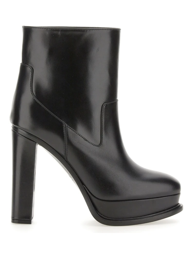 PLATFORM BOOTS
