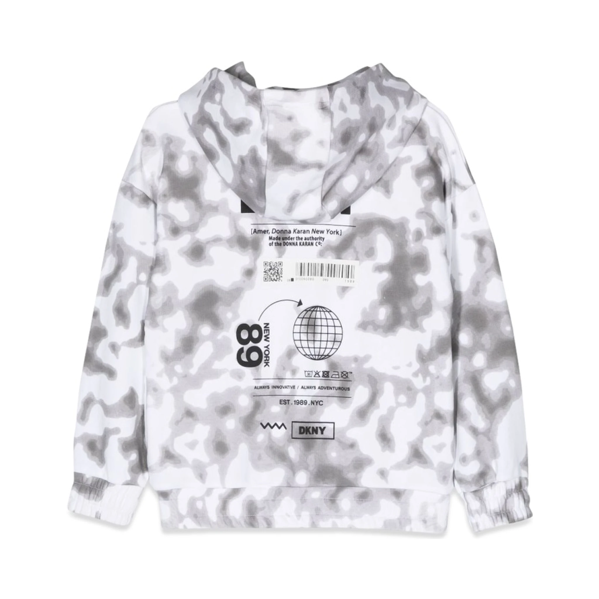 zipper and hoodie
