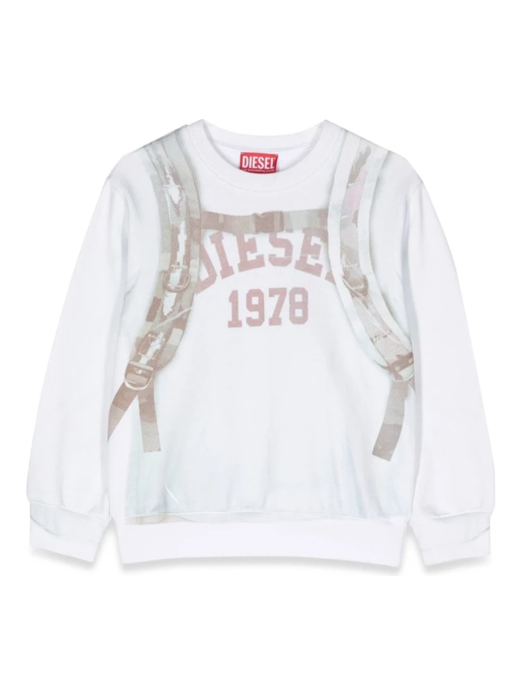 saffy over crewneck sweatshirt