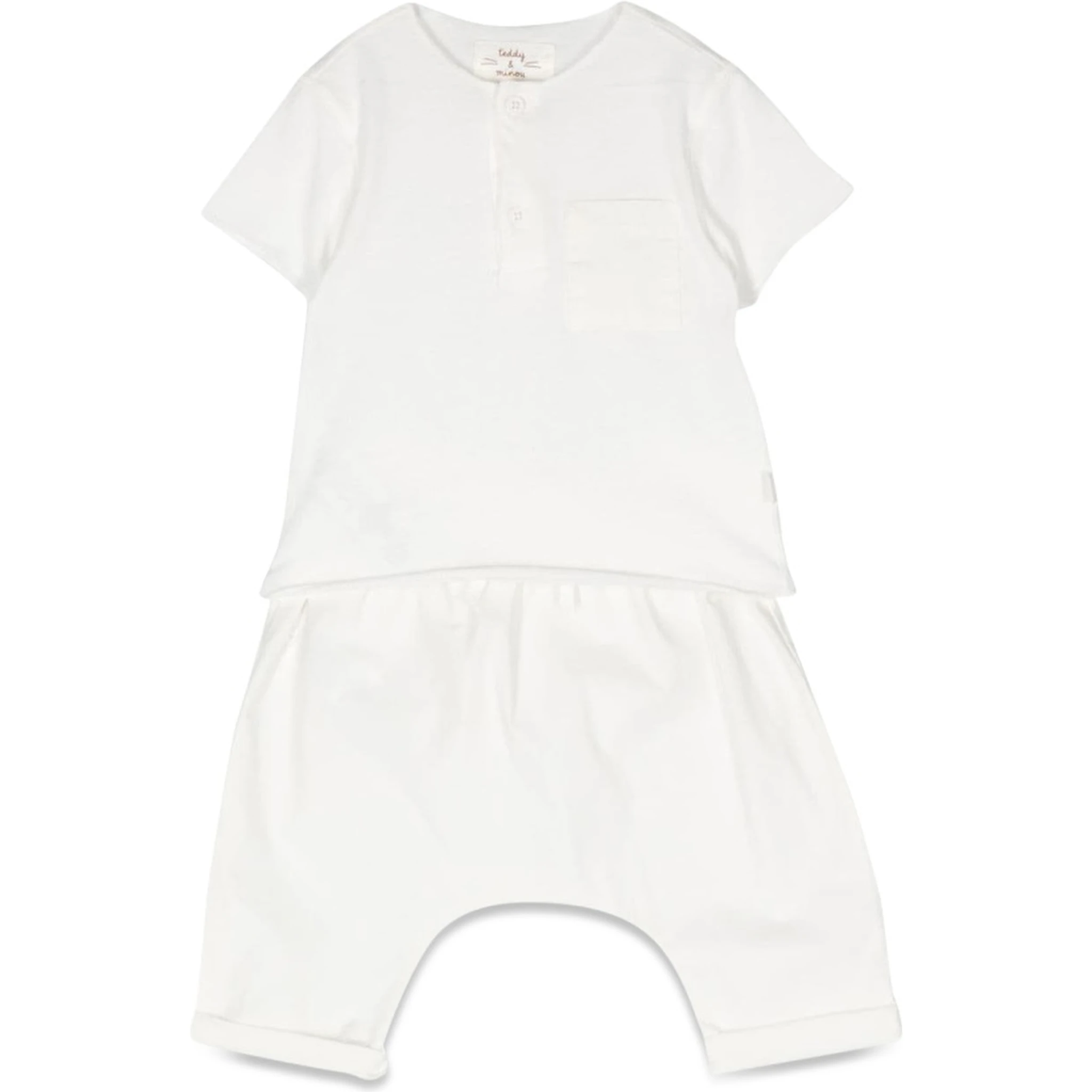 t-shirt and pants suit