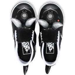 triceratops slip-on