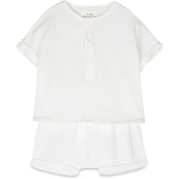 t-shirt and bermuda shorts suit