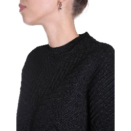 CREW NECK SWEATER