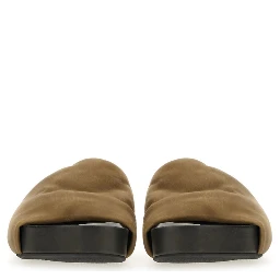 LEATHER SANDAL