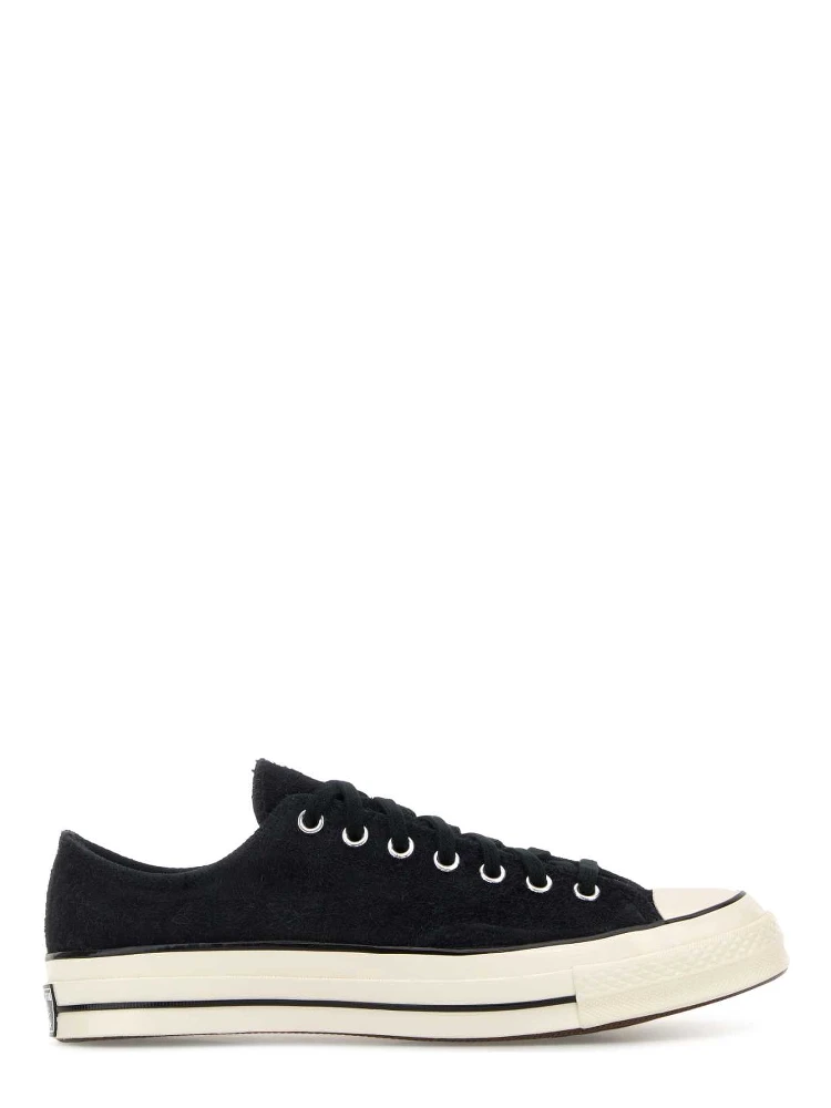 CHUCK 70