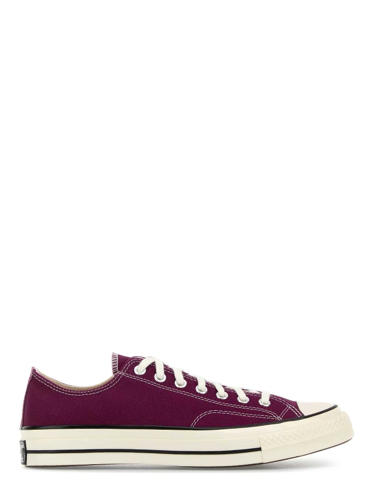 CHUCK 70