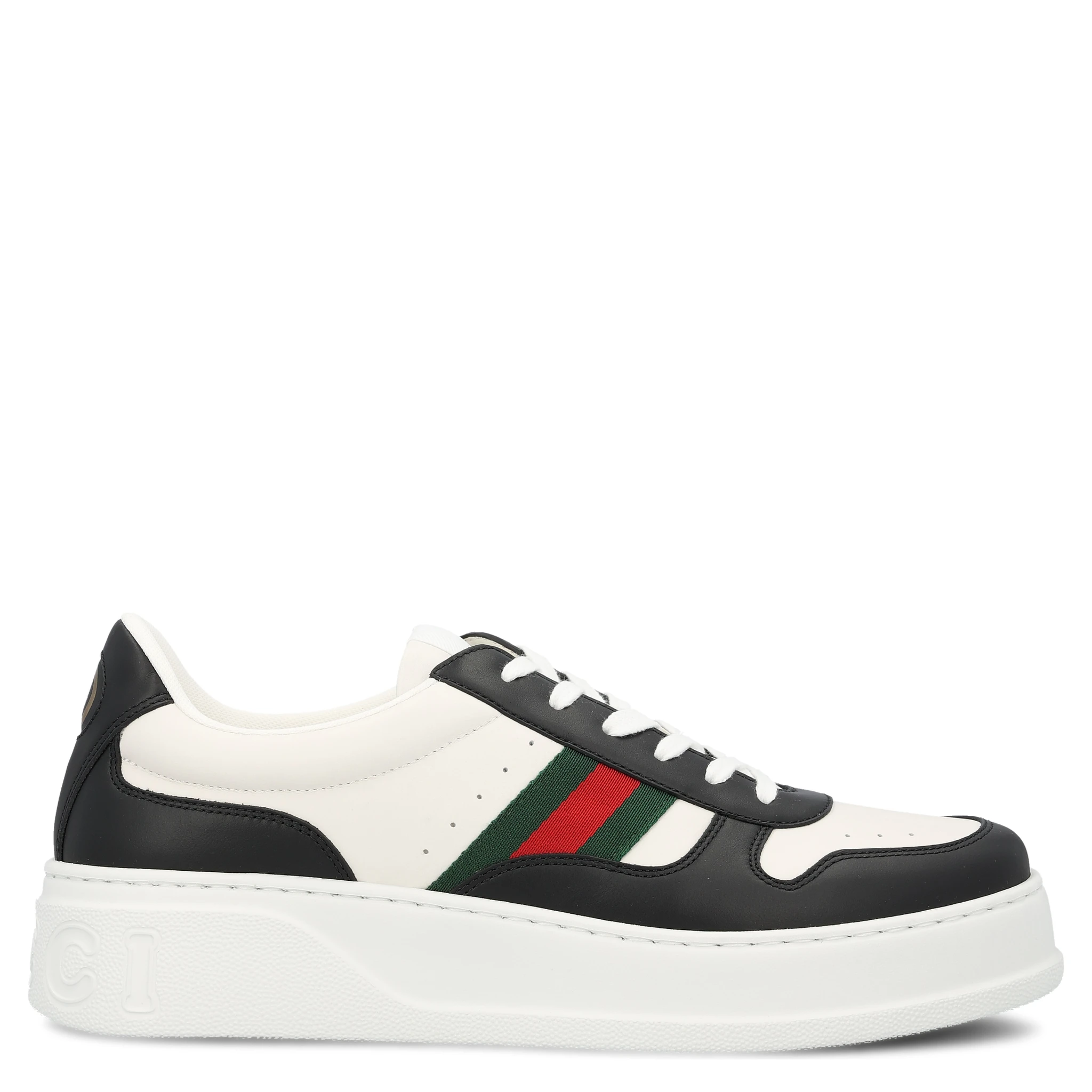 Chunky sneakers