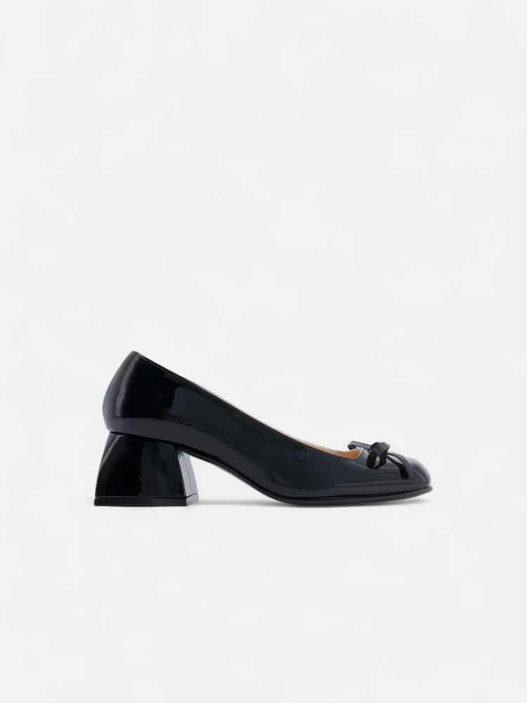 NODALETO shoes