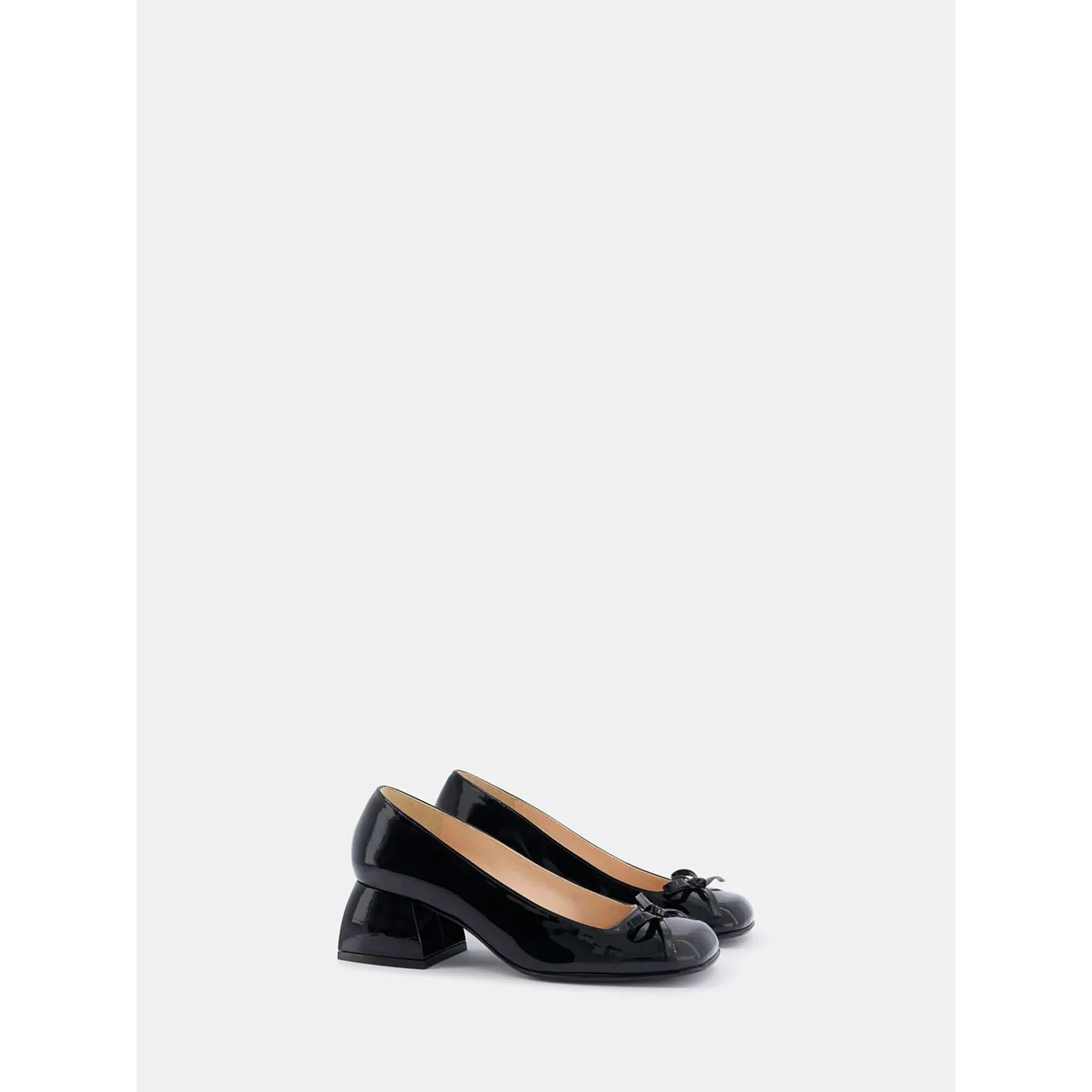 NODALETO shoes