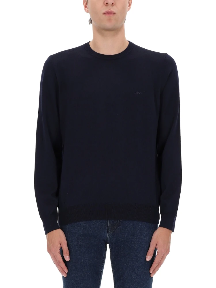Logo sweater