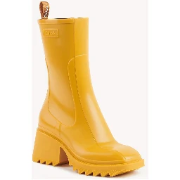 CHLOÉ BETTY boots