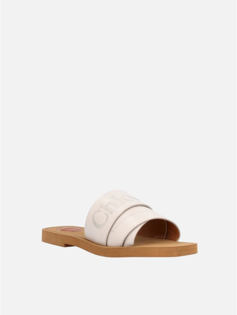 شباشب CHLOÉ WOODY