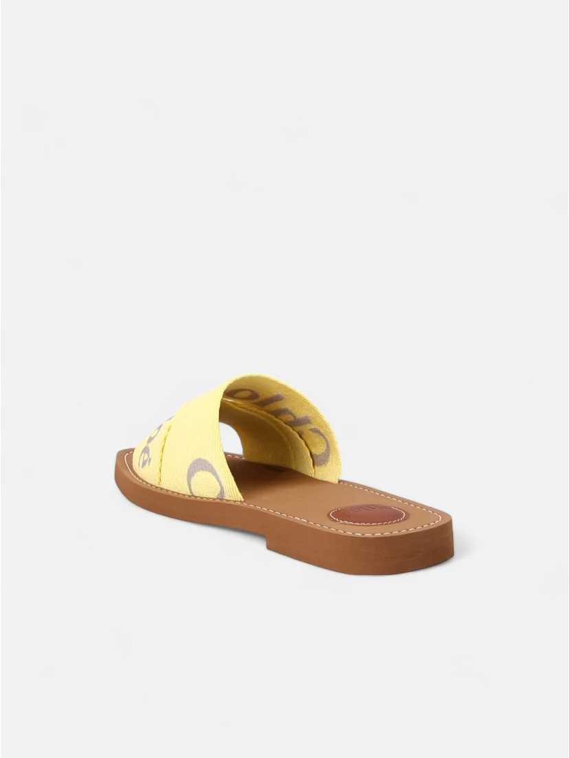 شباشب CHLOÉ WOODY