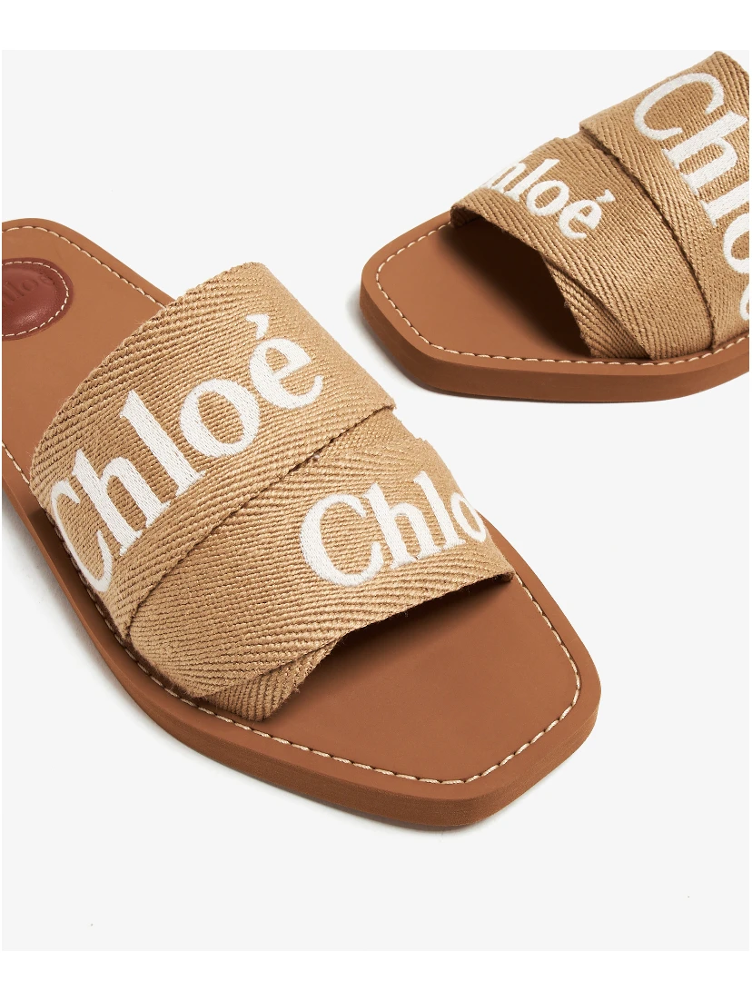 شباشب CHLOÉ WOODY