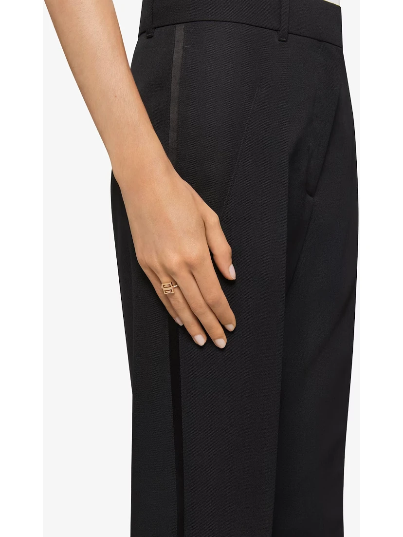 GIVENCHY 4G ring