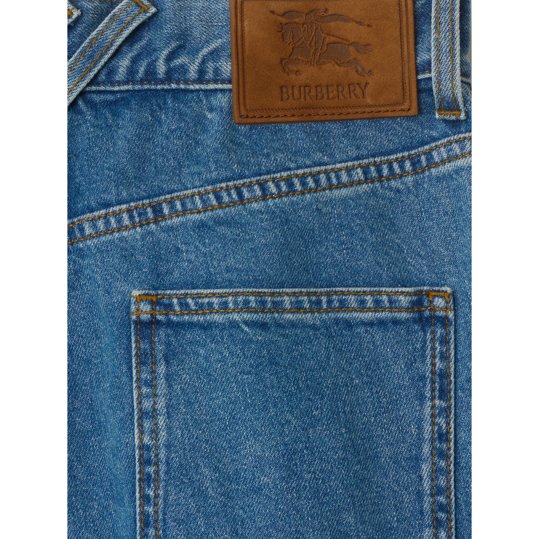 BURBERRY jeans