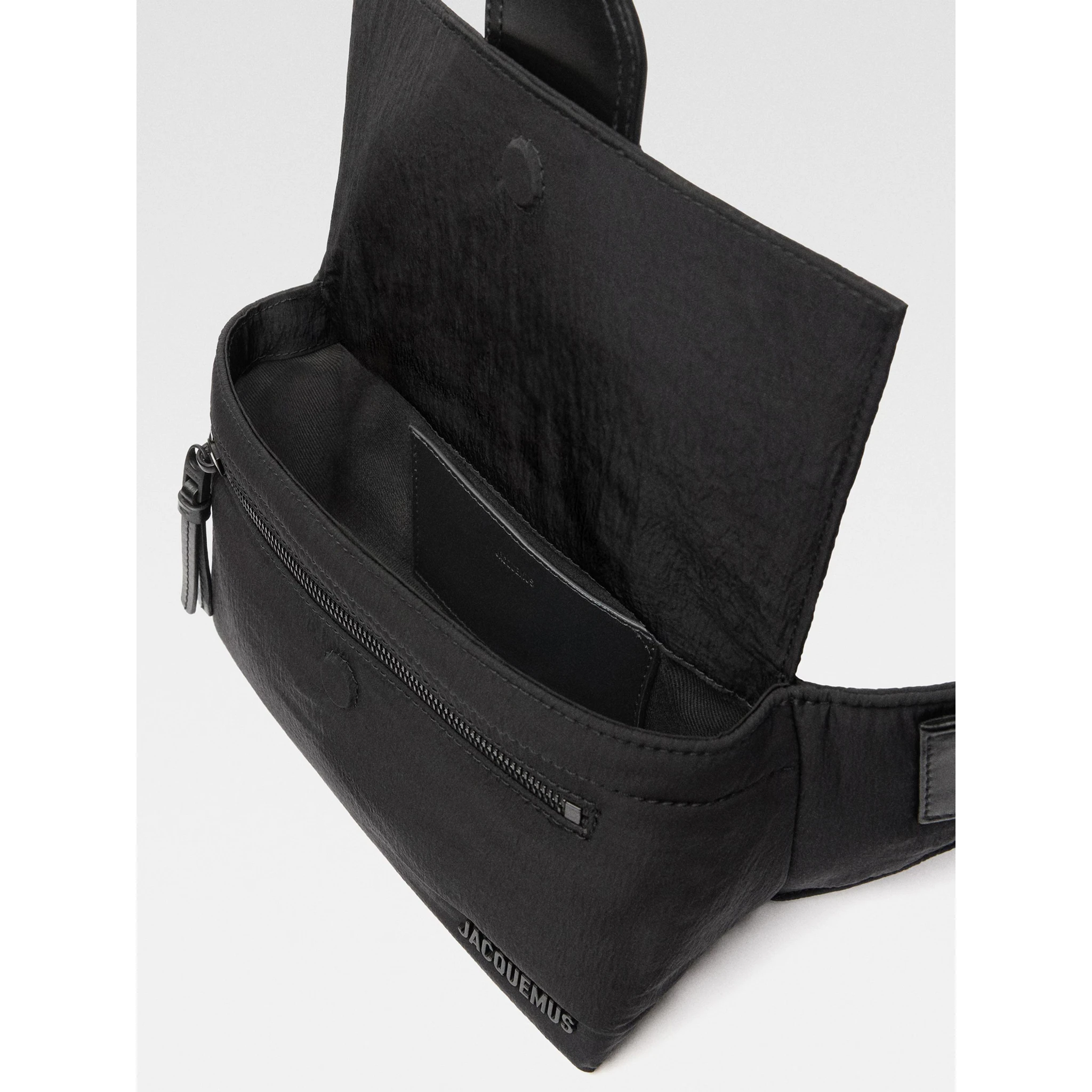 JACQUEMUS bag