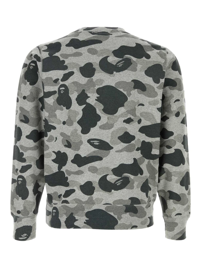 HEATHER GRAY CAMO APE HEAD ONE POINT CREWNECK SWEA