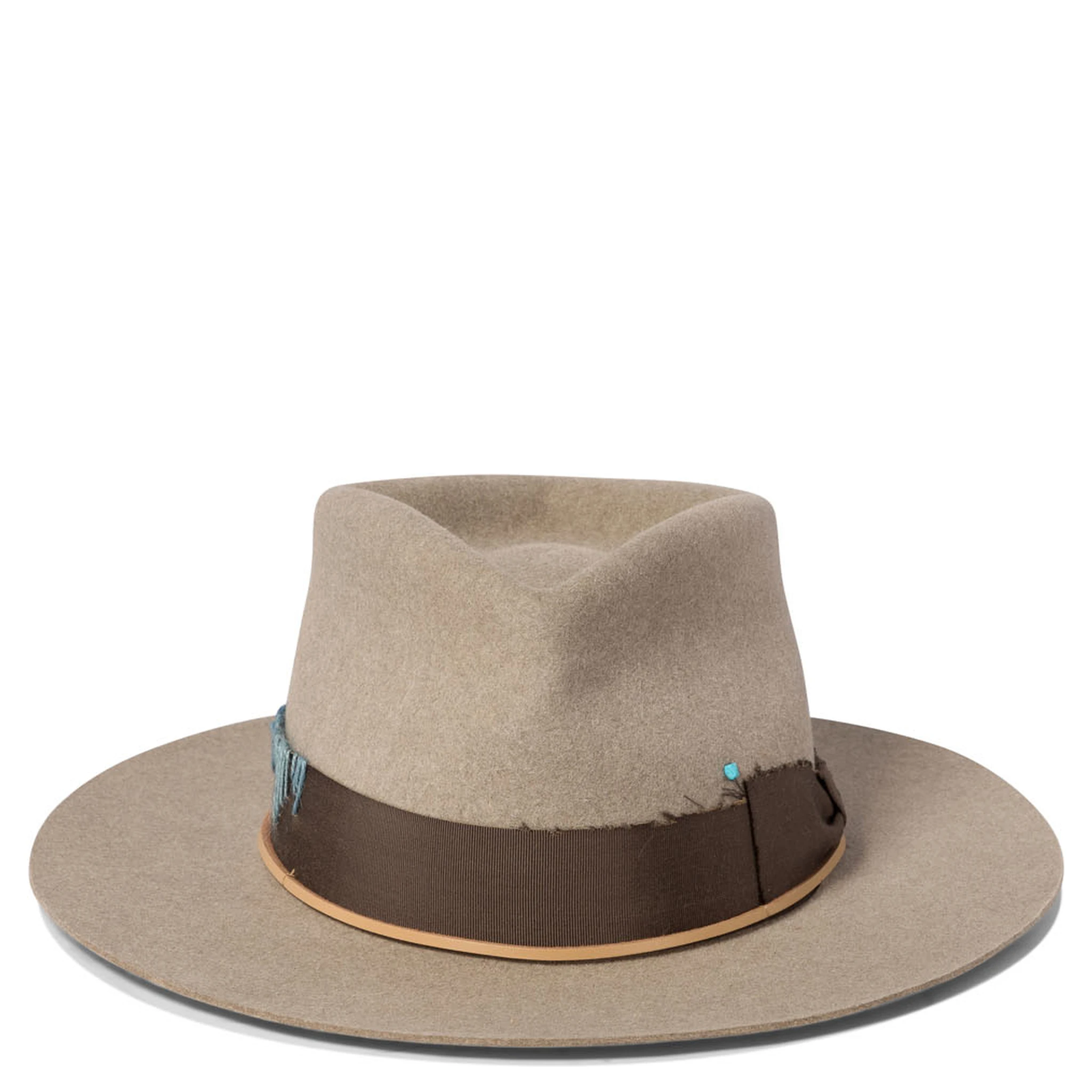 "Destino" hat