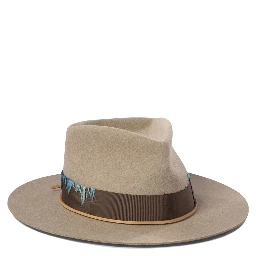 "Destino" hat