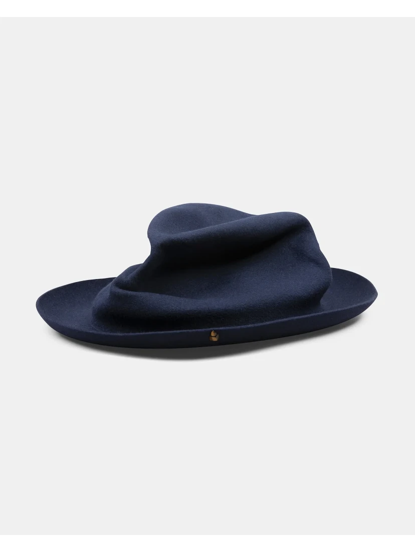 "Hobo" hat