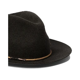 "Destino" hat