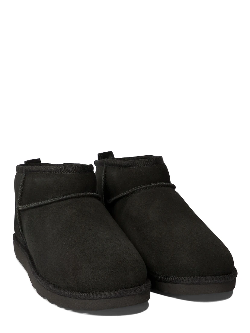 "Classic Ultra Mini" ankle boots