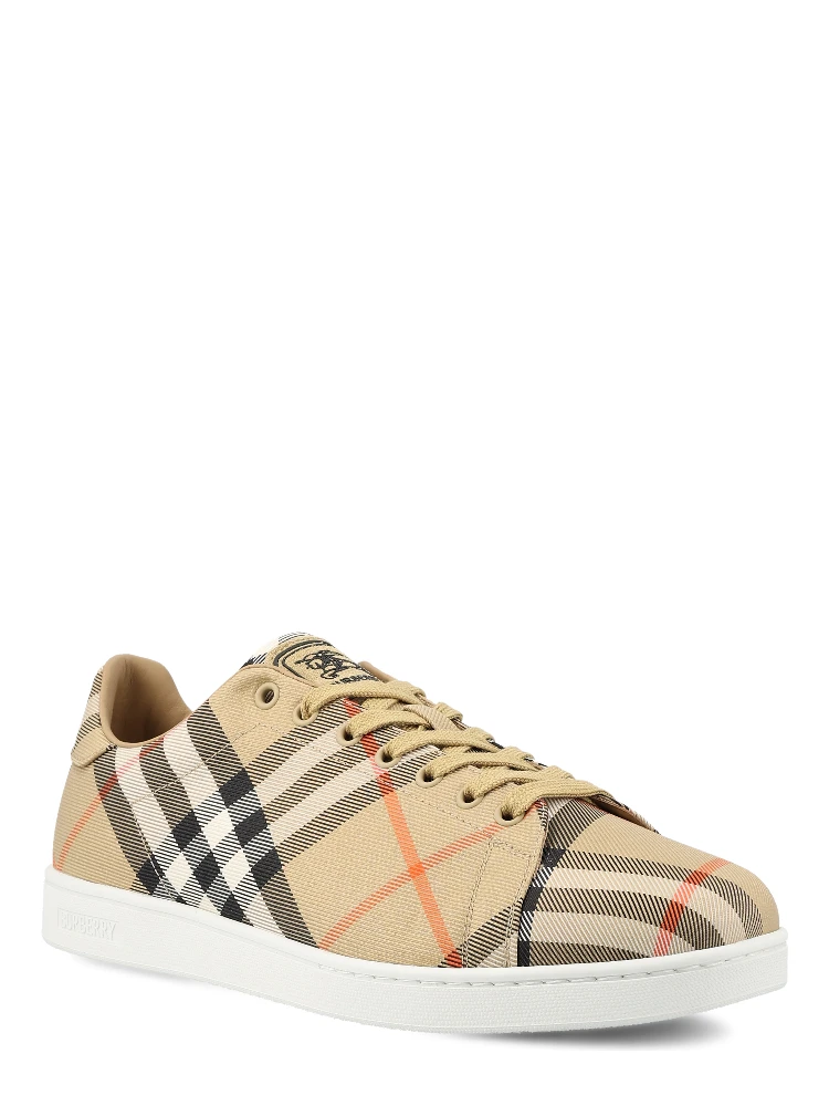Burberry Sneakers alternative